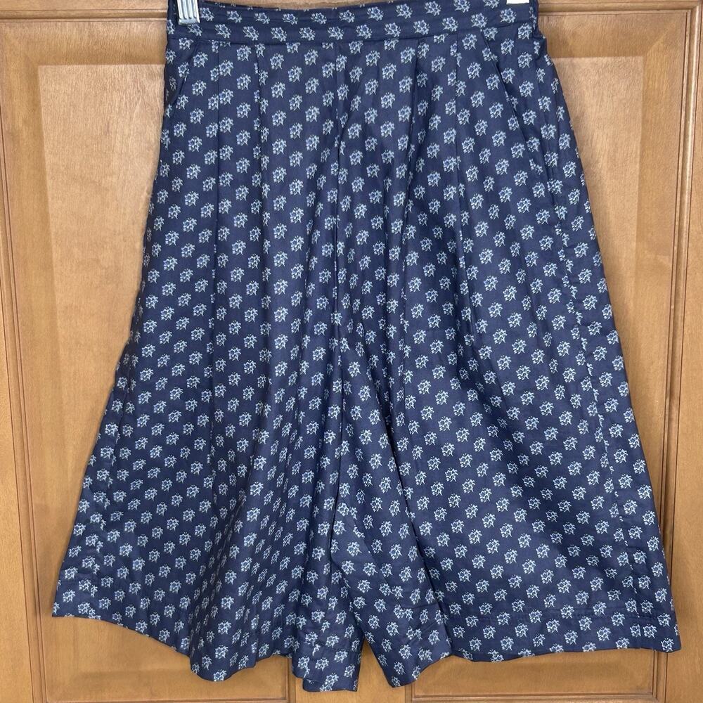 Laura Ashley Cottagecore Shorts XS Blue Ditsy Floral Pleats Wide Leg Pockets Vtg